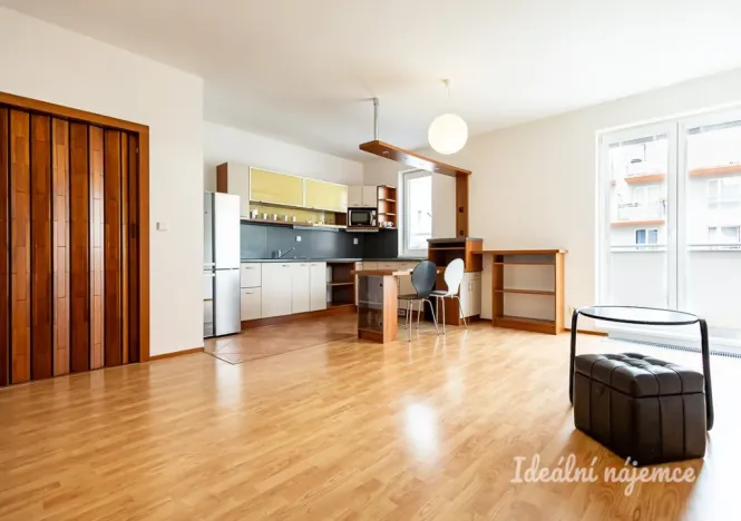 Pronájem bytu 2+kk, Praha - Záběhlice, Kamelova, 54 m2