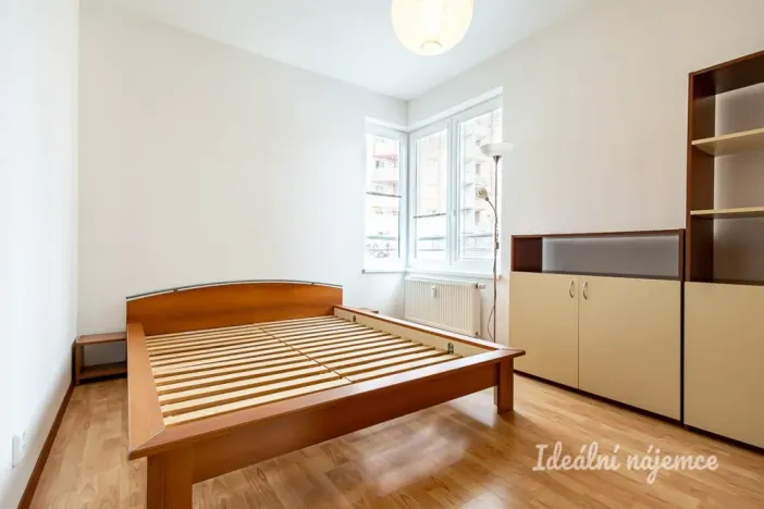 Pronájem bytu 2+kk, Praha - Záběhlice, Kamelova, 54 m2