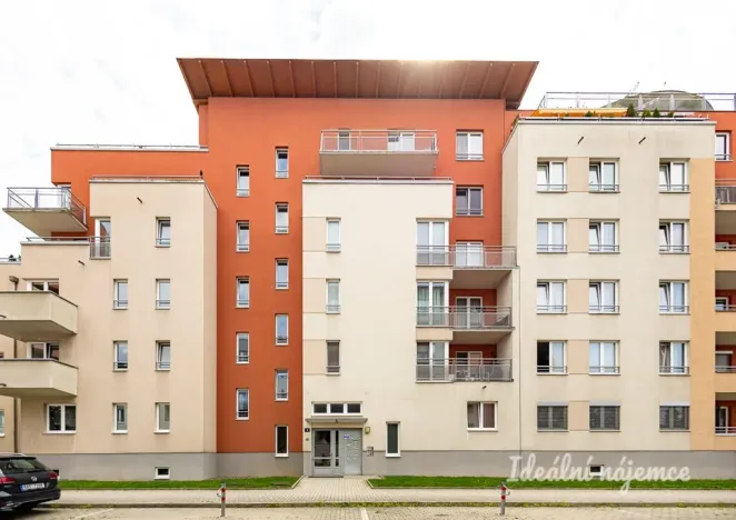 Pronájem bytu 2+kk, Praha - Záběhlice, Kamelova, 54 m2