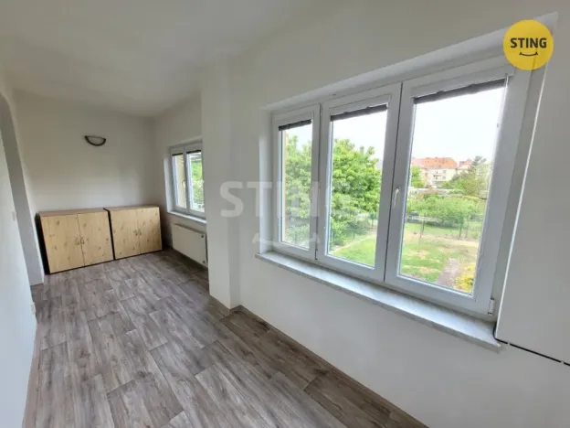 Pronájem bytu 2+kk, Opava, Englišova, 58 m2