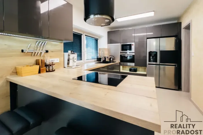 Prodej rodinného domu, Hrušky, Na Zahajce, 117 m2
