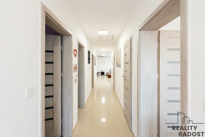 Prodej rodinného domu, Hrušky, Na Zahajce, 117 m2