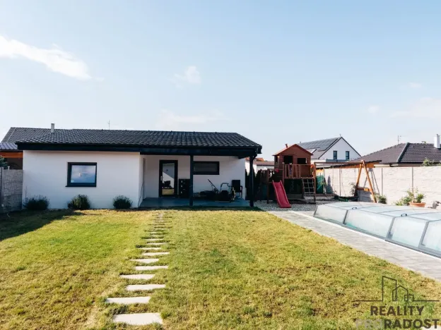 Prodej rodinného domu, Hrušky, Na Zahajce, 117 m2