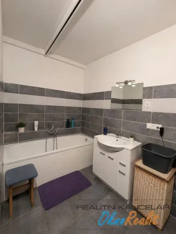 Prodej bytu 3+1, Moravský Beroun, gen. Svobody, 61 m2
