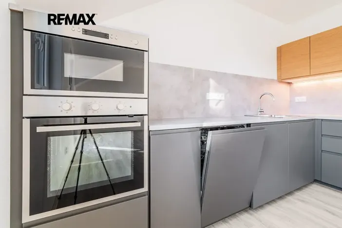 Prodej bytu 4+kk, Vochov, 80 m2