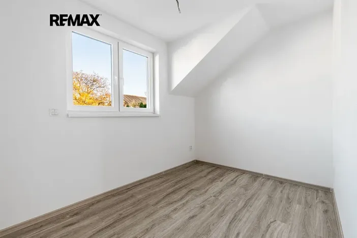 Prodej bytu 4+kk, Vochov, 80 m2