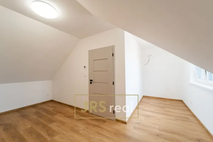Pronájem bytu 3+kk, Přísnotice, 75 m2
