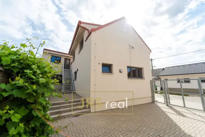 Pronájem bytu 3+kk, Přísnotice, 75 m2