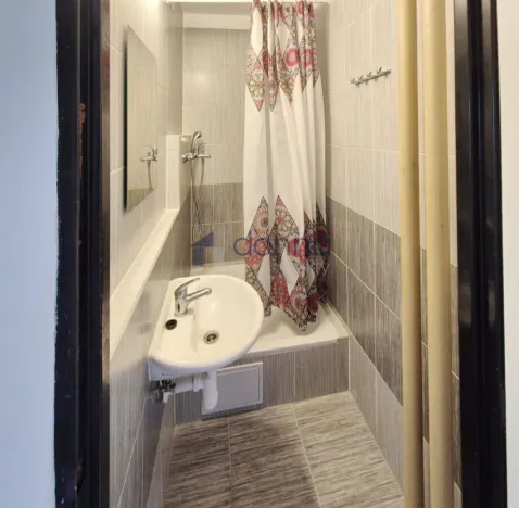 Pronájem bytu 1+kk, Praha, Káranská, 24 m2
