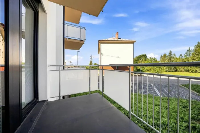 Pronájem bytu 1+kk, Holice, 46 m2