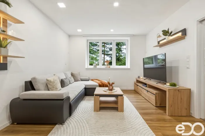 Prodej bytu 3+1, Liberk - Uhřínov, 56 m2