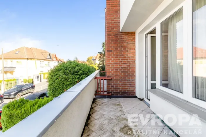 Pronájem rodinného domu, Praha - Krč, U krčského nádraží, 220 m2