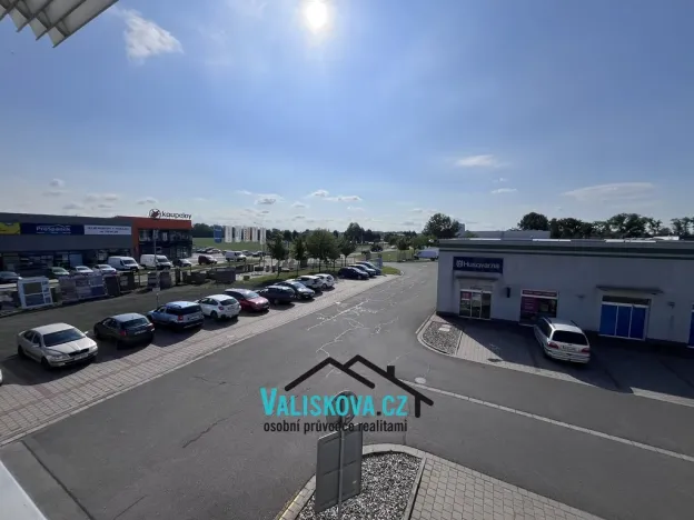 Pronájem kanceláře, Kroměříž, Jožky Silného, 150 m2