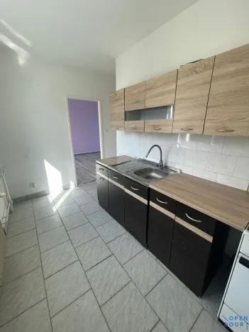 Pronájem bytu 2+1, Jirkov, Ervěnická, 51 m2