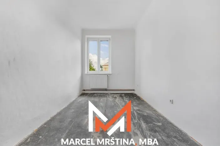 Prodej bytu 4+1, Meziměstí, Školní, 112 m2
