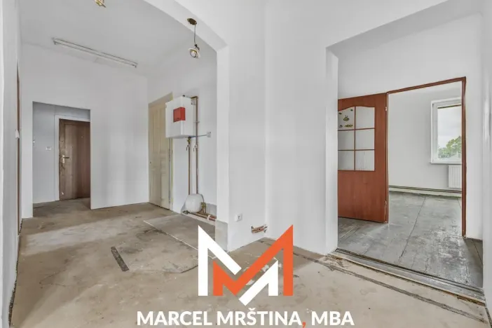 Prodej bytu 4+1, Meziměstí, Školní, 112 m2