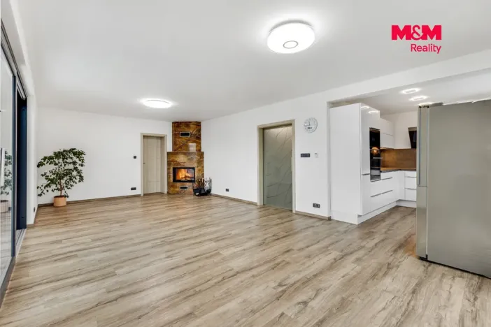 Prodej rodinného domu, Tmaň, K Vodojemu, 118 m2