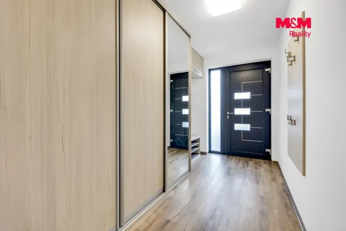 Prodej rodinného domu, Tmaň, K Vodojemu, 118 m2