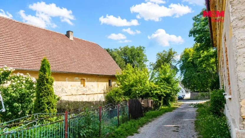 Prodej zemědělské usedlosti, Úštěk - Robeč, 1230 m2