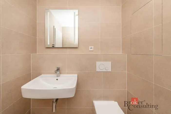 Pronájem bytu 1+kk, Plzeň - Jižní Předměstí, Železná, 28 m2