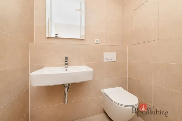 Pronájem bytu 1+kk, Plzeň - Jižní Předměstí, Železná, 28 m2