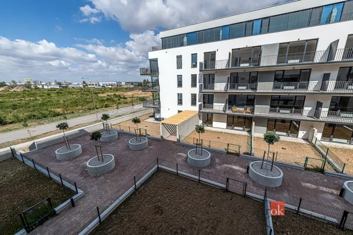 Pronájem bytu 1+kk, Plzeň - Jižní Předměstí, Železná, 28 m2