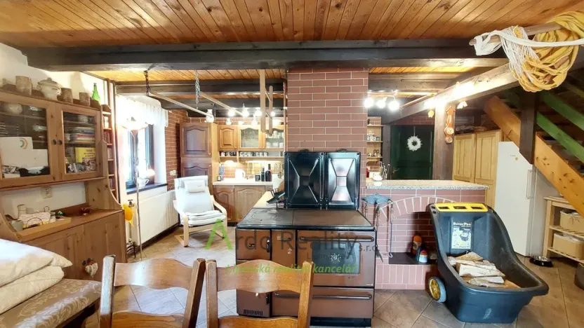 Prodej rodinného domu, Frymburk - Milná, 442 m2