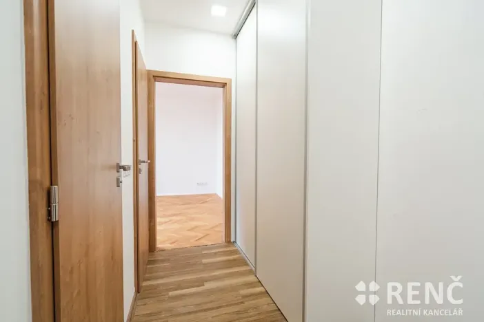 Pronájem bytu 2+1, Brno, Nezvalova, 54 m2