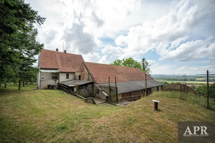 Prodej rodinného domu, Nezdenice, 240 m2