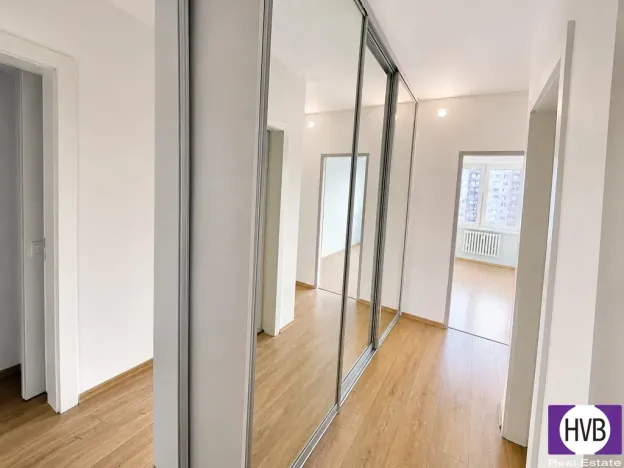 Prodej bytu 2+kk, Praha - Kobylisy, Taussigova, 45 m2