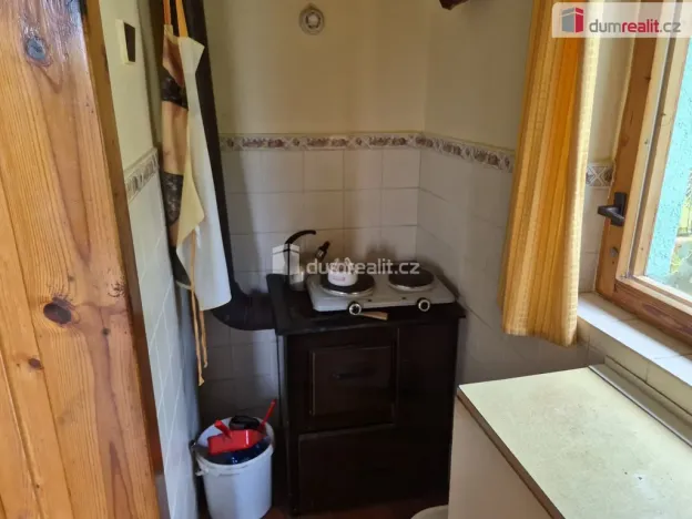 Prodej chaty, Lišov, 40 m2