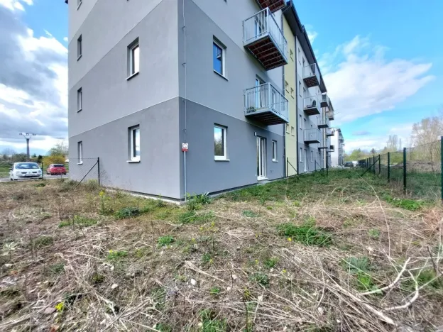 Pronájem bytu 2+1, Hrochův Týnec, Nádražní, 44 m2