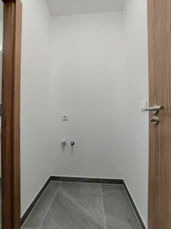 Pronájem bytu 2+1, Hrochův Týnec, Nádražní, 44 m2
