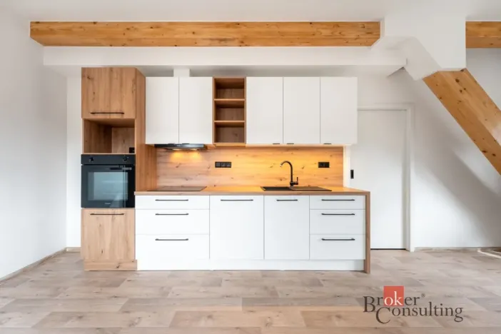 Pronájem bytu 2+kk, Rájec-Jestřebí - Rájec, Jurkova, 46 m2