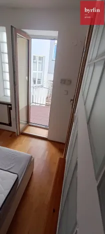 Pronájem bytu 2+kk, Ostrava, Zeyerova, 35 m2