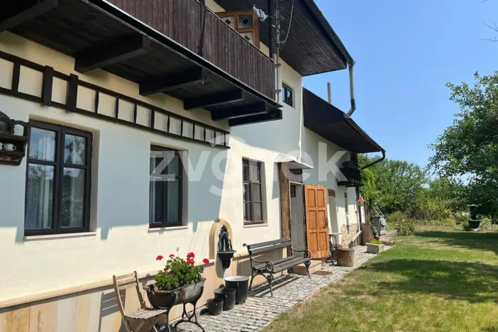 Prodej rodinného domu, Lechotice, 191 m2