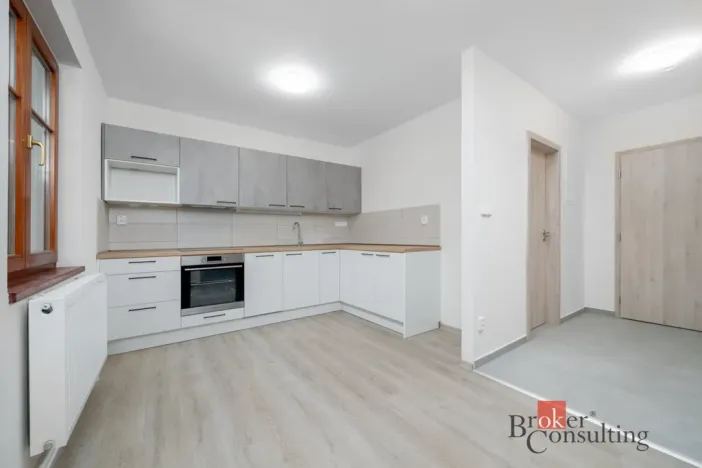 Pronájem bytu 1+1, Nový Bor, B. Egermanna, 37 m2
