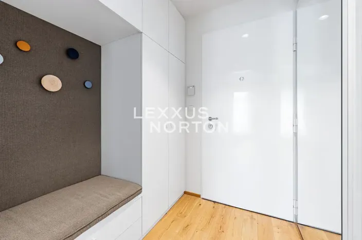 Pronájem bytu 2+kk, Praha - Bubeneč, Na Marně, 47 m2