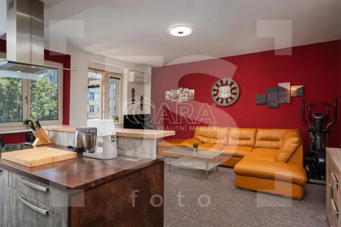 Prodej bytu 2+kk, Praha - Vršovice, Kišiněvská, 56 m2