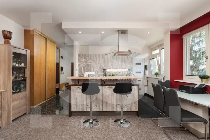 Prodej bytu 2+kk, Praha - Vršovice, Kišiněvská, 56 m2