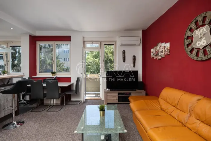 Prodej bytu 2+kk, Praha - Vršovice, Kišiněvská, 56 m2