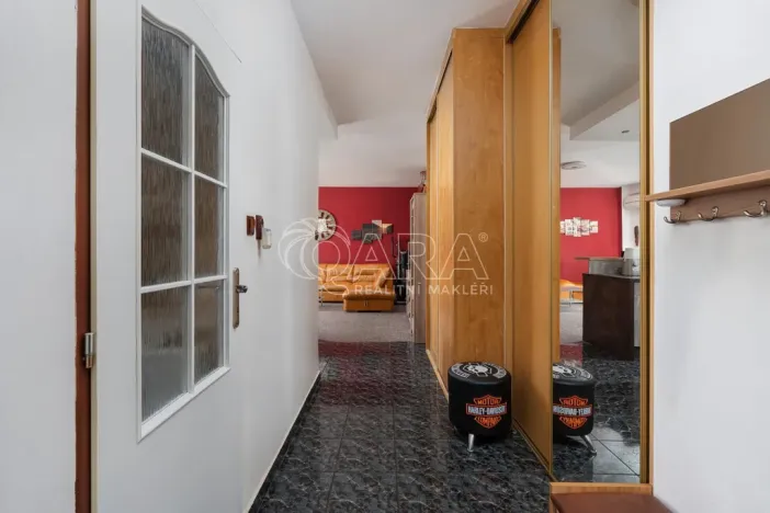 Prodej bytu 2+kk, Praha - Vršovice, Kišiněvská, 56 m2