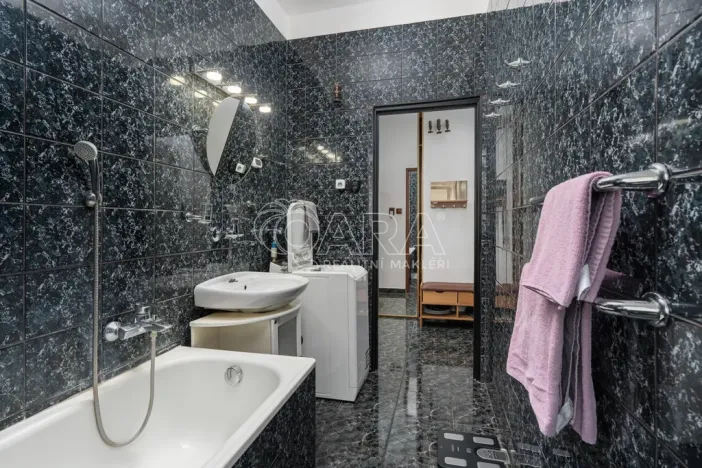 Prodej bytu 2+kk, Praha - Vršovice, Kišiněvská, 56 m2