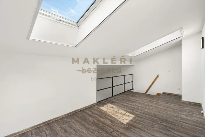 Prodej atypického bytu, Roudnice nad Labem, Okružní, 56 m2