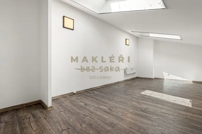 Prodej atypického bytu, Roudnice nad Labem, Okružní, 56 m2