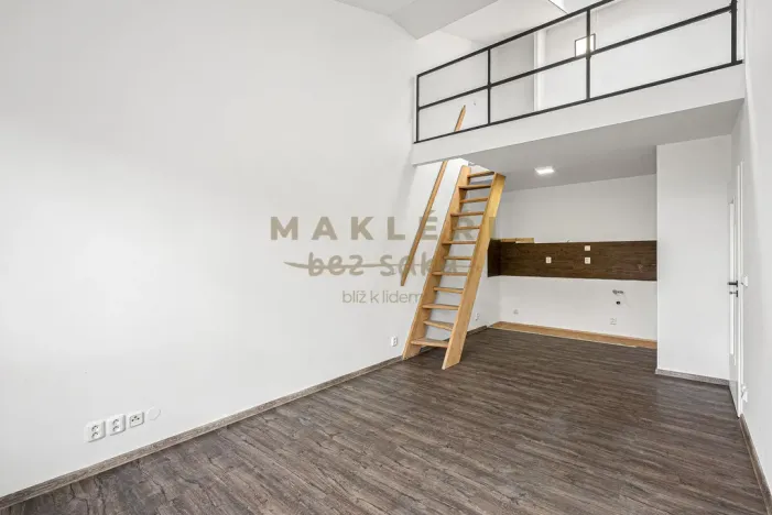 Prodej atypického bytu, Roudnice nad Labem, Okružní, 56 m2
