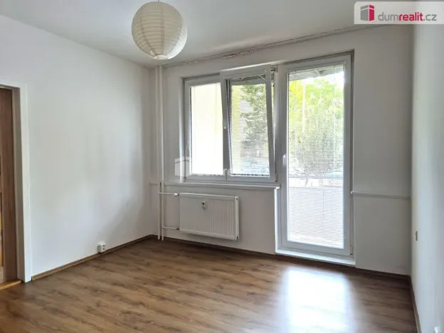 Pronájem bytu 2+kk, Velešín, Sídliště, 44 m2