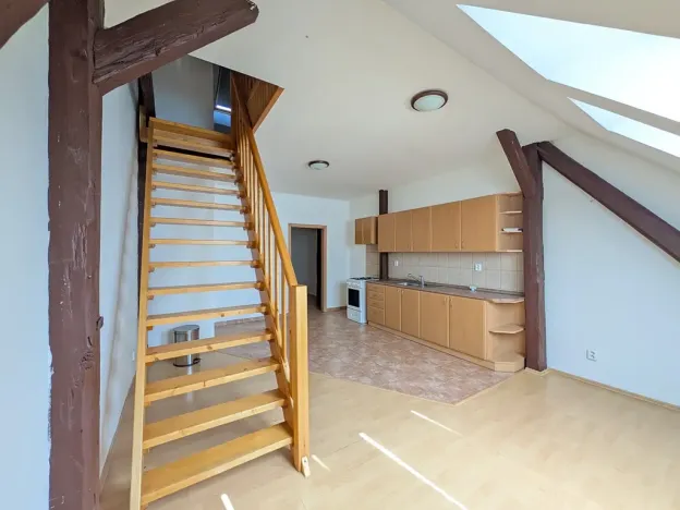 Pronájem bytu 2+1, Brno, Husitská, 84 m2