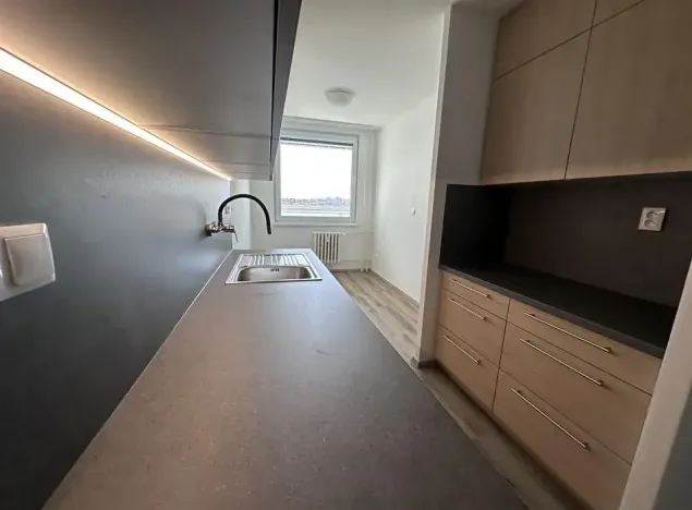Pronájem bytu 3+1, Praha - Hostivař, Švehlova, 81 m2