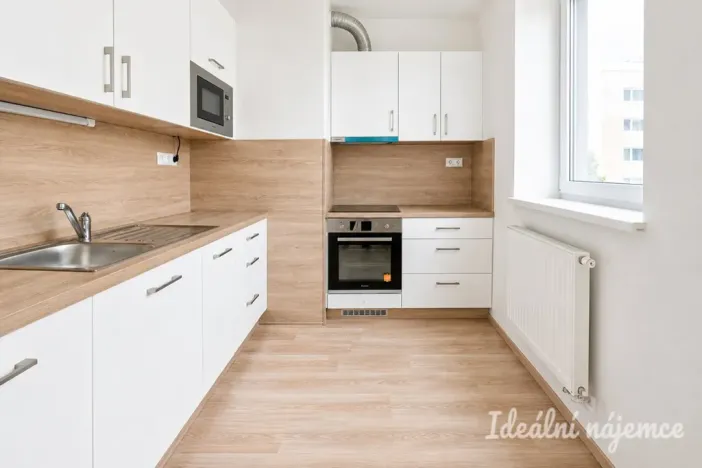 Prodej bytu 1+kk, Brno - Žebětín, Přírodní, 32 m2